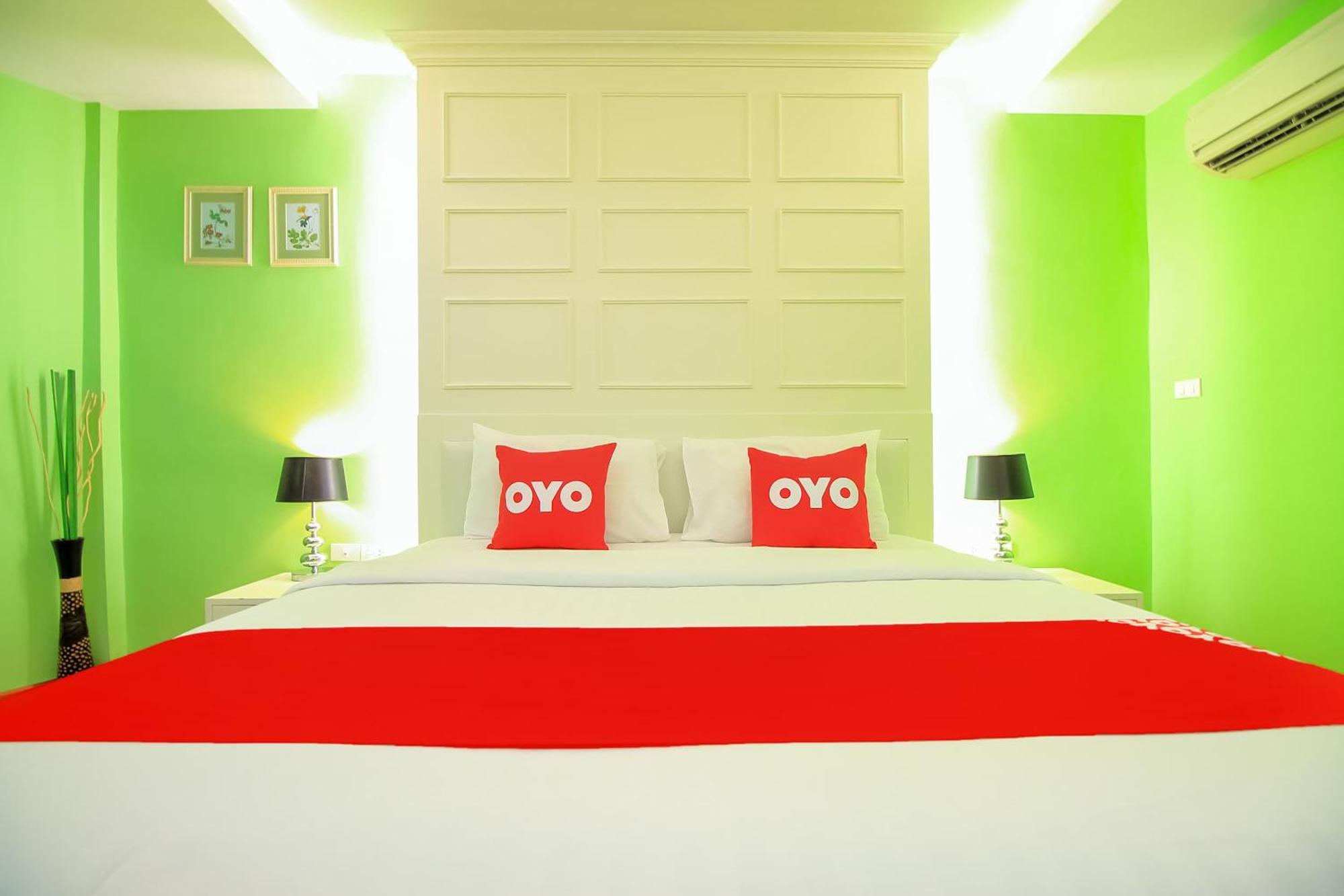 Oyo 284 Sabaidee Minitel Hotel Банкок Екстериор снимка